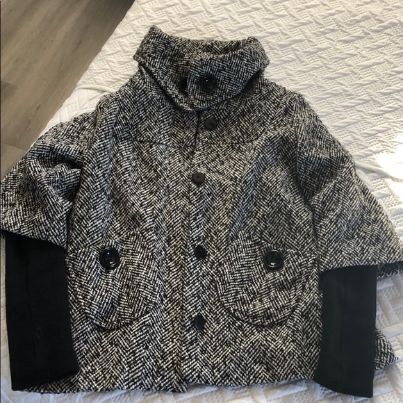 Winter jacket - Picture 1 of 4